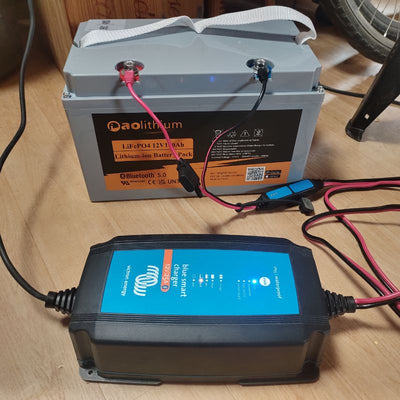 How to select the best lithium battery charger 12V?